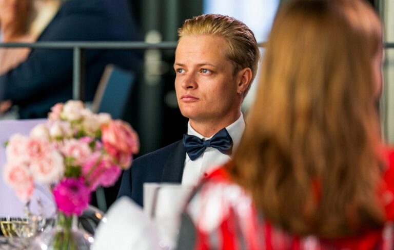El hijo mayor de la princesa de Noruega será juzgado por violación