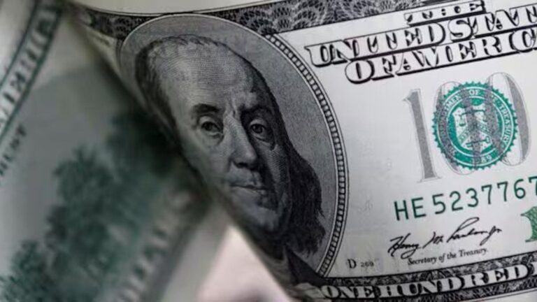 El dólar volvió a caer tras la intervención del Tesoro de EEUU: a cuánto cerró el blue en Rosario