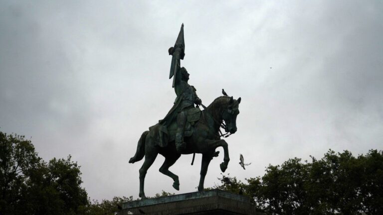El tiempo en Rosario: jueves con bastantes nubes y 19º de máxima