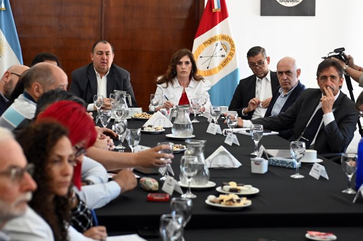 Poletti tendrá para gastar $ 295.900 millones para 2026