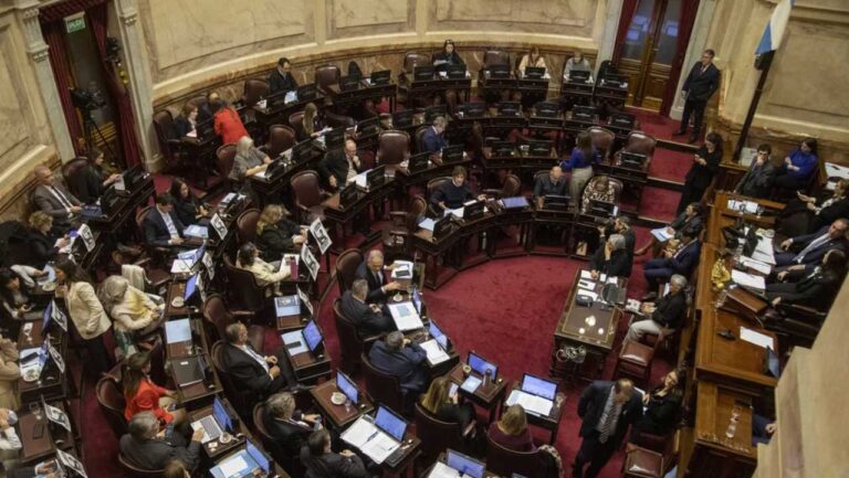 De amarillo a violeta: los diputados del PRO que pasaron a La Libertad Avanza