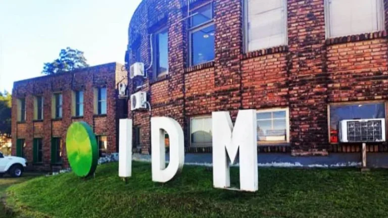 Piden al gobierno provincial que intervenga para salvar el centenar de empleos de la firma IDM
