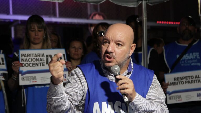 Amsafé advirtió que el impuesto a las ganancias «distorsiona la carrera docente»