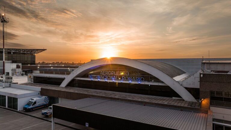 La inauguración de las obras del aeropuerto de Rosario incluye sorteo de pasajes aéreos