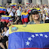 Venezolanos celebran en el Obelisco la detención de Maduro
