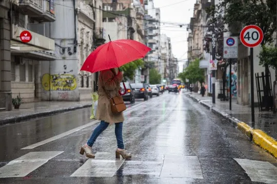 Lluvia, viento y posible granizo: emiten alerta amarilla para la mañana y tarde de este jueves 15 de enero
