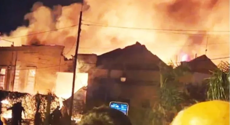Explosión e incendio en una fábrica de la localidad bonaerense de San Fernando