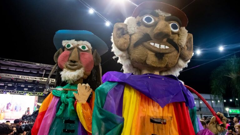 Se viene el finde largo de carnaval: son feriados o días no laborables?