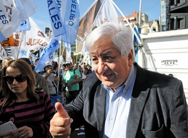 Piumato sobre la sanción de la reforma laboral: ?Corrió la Banelco?