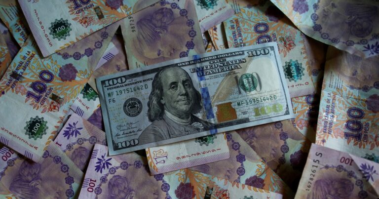 Dólar blue hoy: a cuánto cotiza este miércoles 25 de febrero