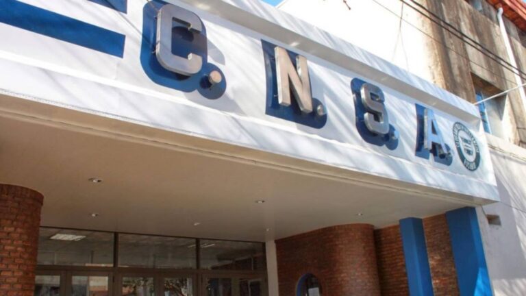 Día histórico en Arroyito: empiezan las clases en la nueva escuela secundaria del club Náutico Avellaneda