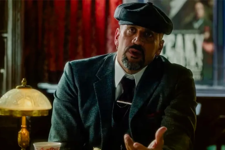 Es el único que se le planta a la mafia Qué hay detrás de la llamativa publicidad de Juan Sebastián Verón para Netflix?