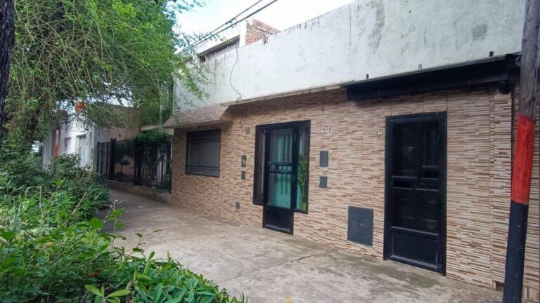 Ilustración genérica de una calle residencial en Rosario, Santa Fe