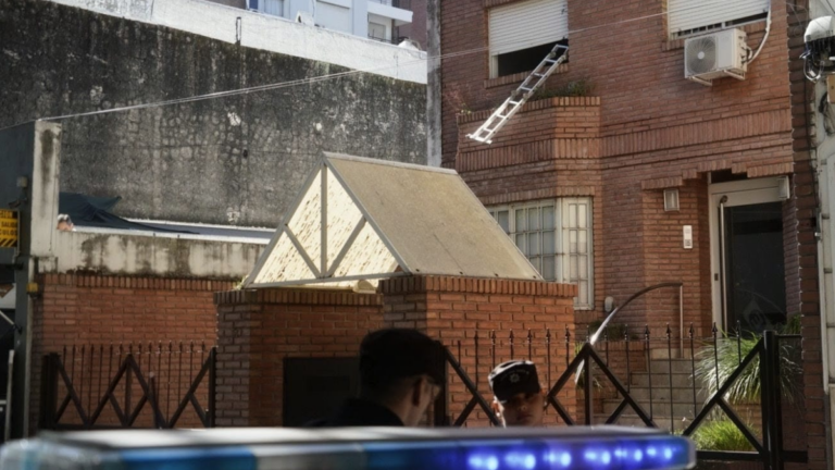Edificio en Rodríguez al 800, barrio Lourdes, donde ocurrió el accidente laboral
