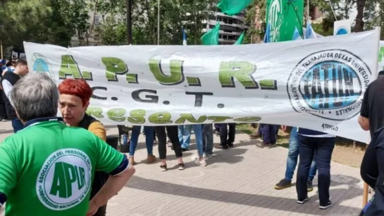 Personal no docente en la Universidad Nacional de Rosario