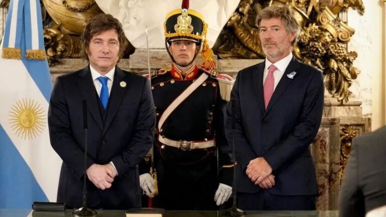 Maximiliano Pullaro, gobernador de Santa Fe, en un acto oficial.