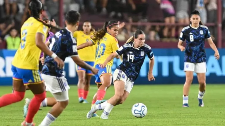 Selección Argentina Femenina de fútbol en partido de la Liga de Naciones