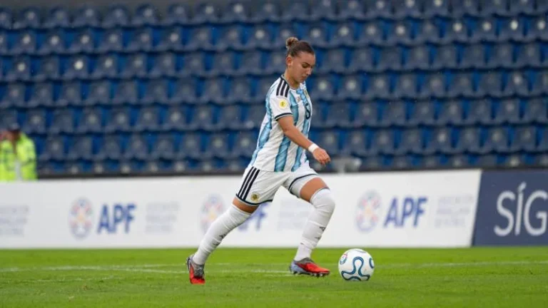 Jugadoras de la Selección Argentina Sub 17 Femenina durante un partido