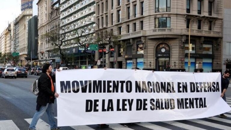 Especialistas de la UNR en conferencia sobre salud mental
